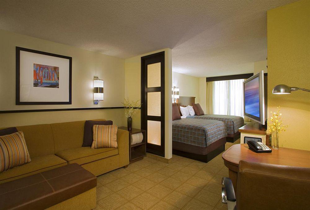 하얏트 플레이스 샌안토니오 에어포트/쿼리 마켓 호텔 객실 사진